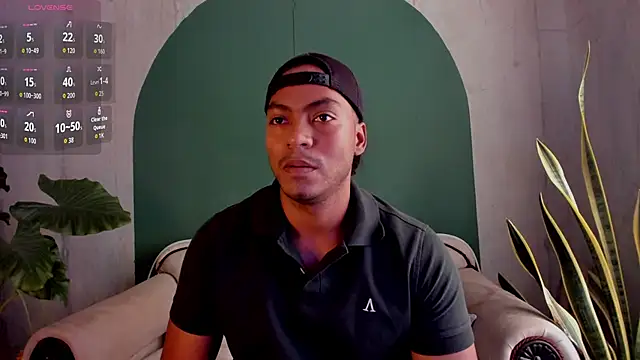 Snapshot of noah_jones__ chatting on 11/24/25, 05:12 noah jones online show from 11/24/25, 05:12