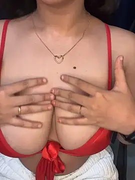 sexysilk1 online show from 04/15/26, 06:26