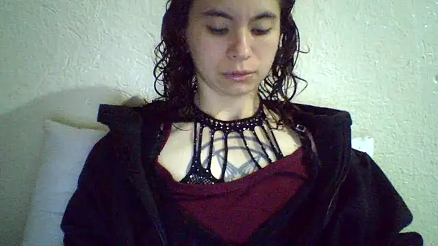 Snapshot of CELEna098rs707 chatting on 05/16/26, 07:27 CELEna098rs707 online show from 05/16/26, 07:27