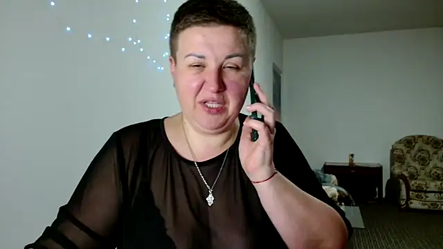 Snapshot of Annet1912 chatting on 01/24/25, 06:14 Annet1912 online show from 01/24/25, 06:14