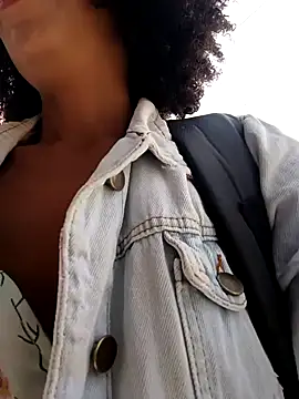 BlairSamy online show from 12/12/24, 07:04