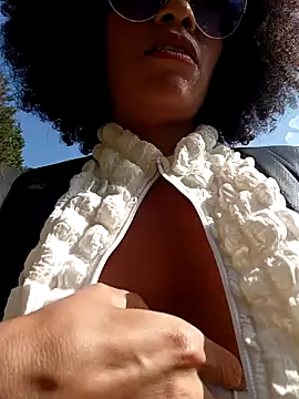 BlairSamy online show from 01/22/25, 08:28