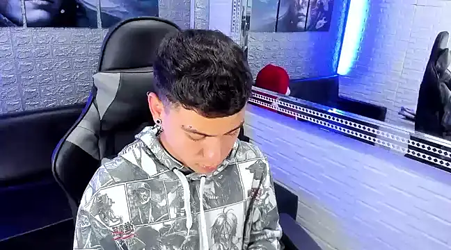 Snapshot of salvadorgomezx chatting on 12/24/24, 09:44 salvadorgomezx online show from 12/24/24, 09:44