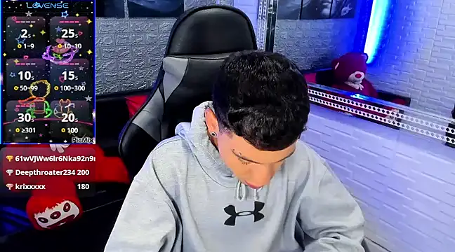 Snapshot of salvadorgomezx chatting on 12/26/24, 11:21 salvadorgomezx online show from 12/26/24, 11:21