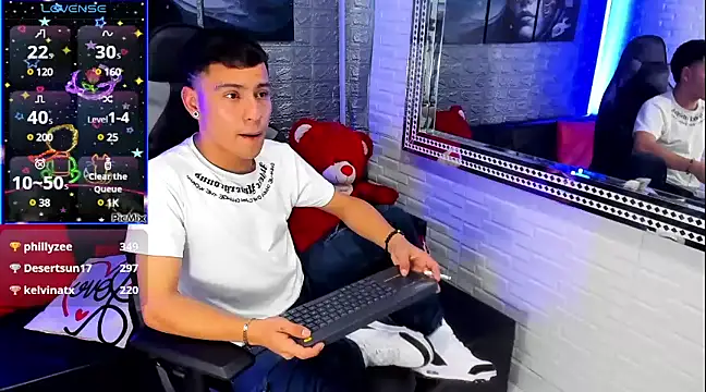 Snapshot of salvadorgomezx chatting on 01/03/25, 08:54 salvadorgomezx online show from 01/03/25, 08:54