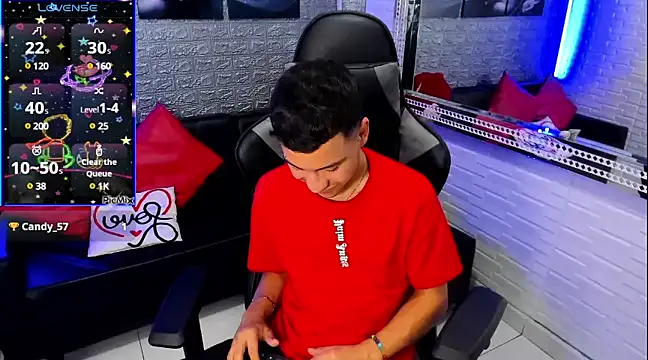 Snapshot of salvadorgomezx chatting on 01/04/25, 03:50 salvadorgomezx online show from 01/04/25, 03:50