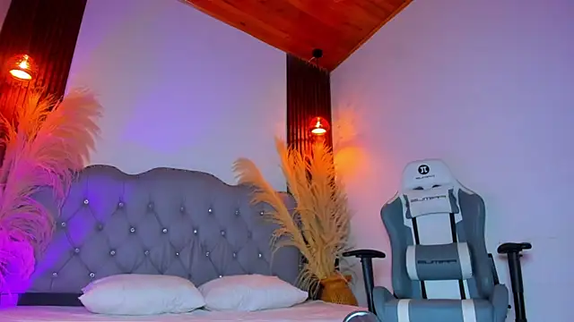 Tahiraa  online show from 07/03/26, 01:28