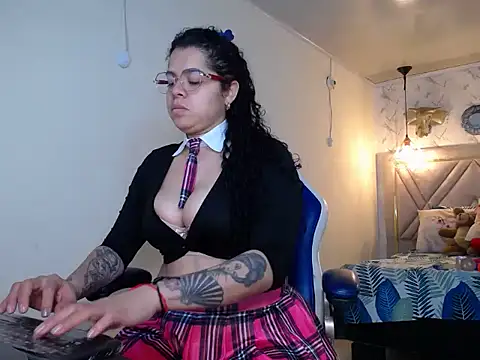 alexa-cooper- online show from 09/09/25, 03:00