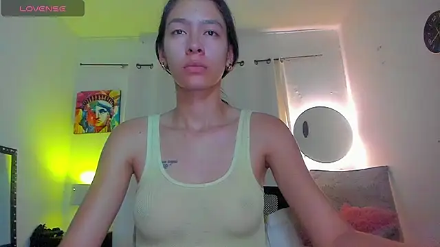 Sophie sweett19 online show from 04/15/26, 05:03