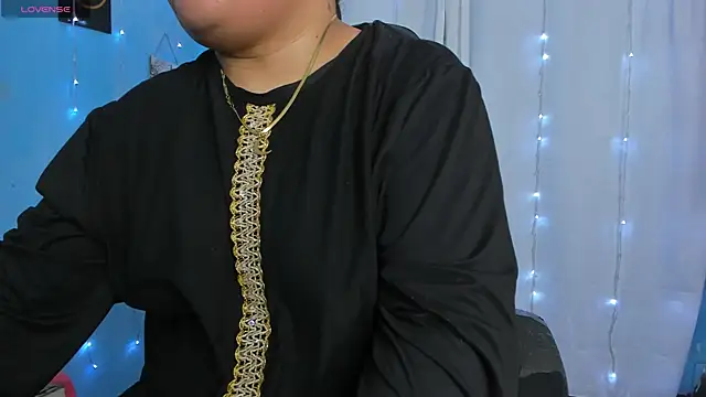 Snapshot of Falak-Yasin chatting on 07/23/26, 12:25 Falak-Yasin online show from 07/23/26, 12:25