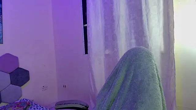 Horny tgn online show from 10/03/25, 06:27