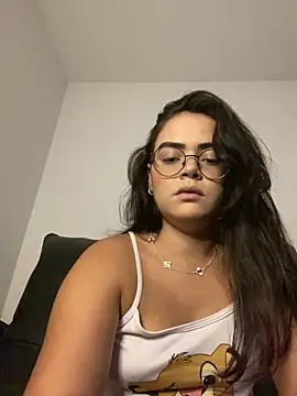 rebeccaareys online show from 01/30/25, 11:24