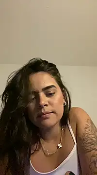 rebeccaareys online show from 02/21/25, 03:34