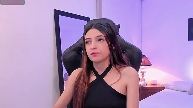 sofiarouge online show from 11/13/25, 07:35