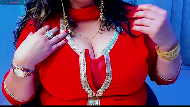 Gulabi Queen online show from 12/05/25, 04:47