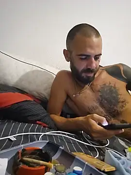 Snapshot of charlye_inkkkk chatting on 08/02/26, 01:48 charlye inkkkk online show from 08/02/26, 01:48