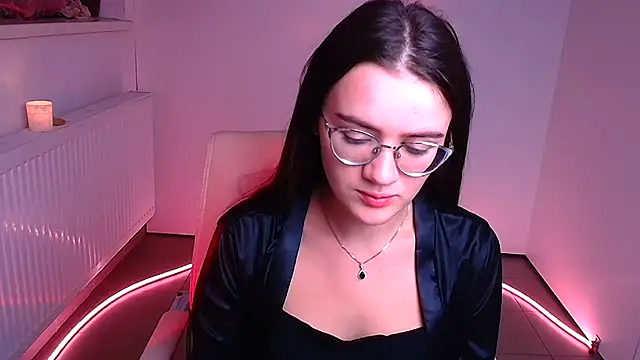 Snapshot of Josephine_jo chatting on 12/07/24, 01:03 Josephine jo online show from 12/07/24, 01:03