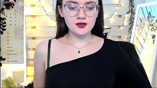 Josephine jo online show from 12/04/25, 08:06