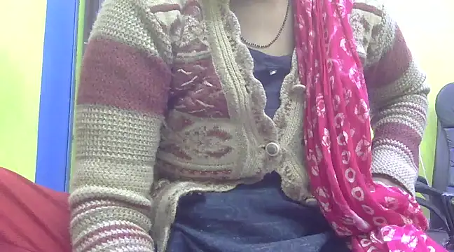 CUTYHINA 001 online show from 12/02/24, 04:09