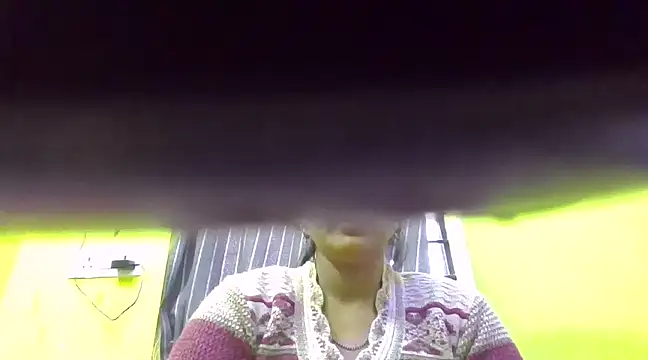 CUTYHINA 001 online show from 12/09/24, 10:32