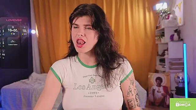 ginavontease online show from 09/16/25, 12:06