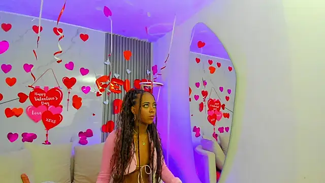 ebonydreams01 online show from 02/22/25, 12:08