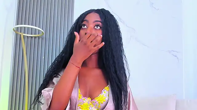 ebonydreams01 online show from 10/12/25, 11:31