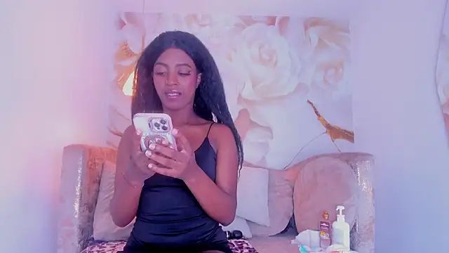 ebonydreams01 online show from 11/21/25, 11:42