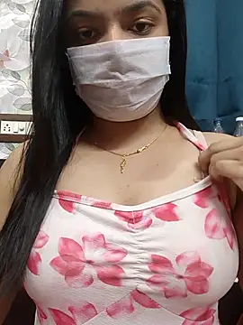 Myloveurvi online show from 10/14/25, 10:49