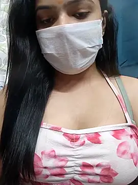 Myloveurvi online show from 07/12/26, 11:01
