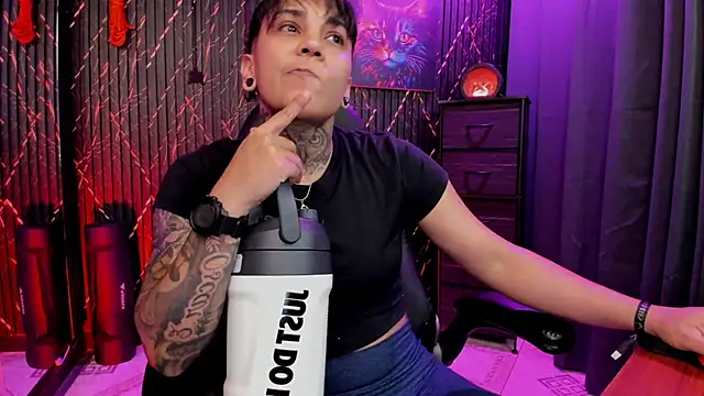 ZhoeStrong online show from 02/22/26, 11:14