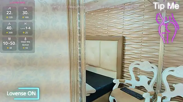 sofiaclauss online show from 09/15/25, 02:55