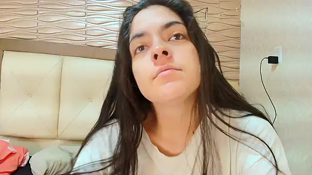 sofiaclauss online show from 10/05/25, 07:45