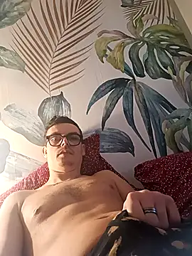 GLouglou19 online show from 03/03/26, 09:26