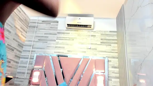 ebony march online show from 11/29/25, 06:33