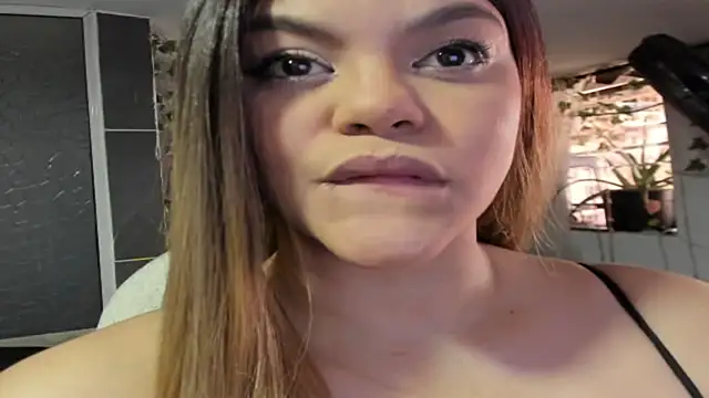 cattleya campbell online show from 11/13/25, 06:51