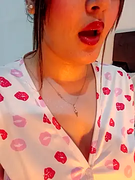 Snapshot of im_here- chatting on 01/31/26, 07:34 im here- online show from 01/31/26, 07:34