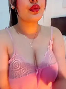 Snapshot of im_here- chatting on 02/01/26, 05:00 im here- online show from 02/01/26, 05:00