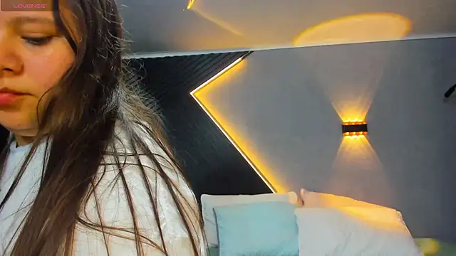 Laia and Aloby online show from 04/09/26, 10:26