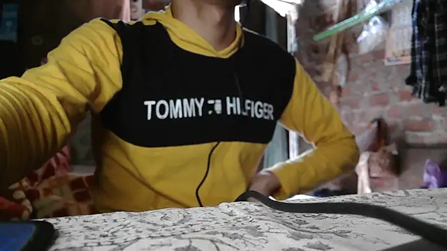 Dreamdaze2025 online show from 04/09/26, 05:07