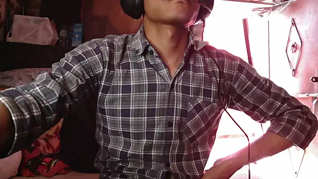 Dreamdaze2025 online show from 04/12/26, 05:34