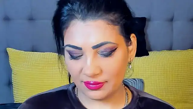 Snapshot of AmyCubes chatting on 11/27/25, 06:59 AmyCubes online show from 11/27/25, 06:59