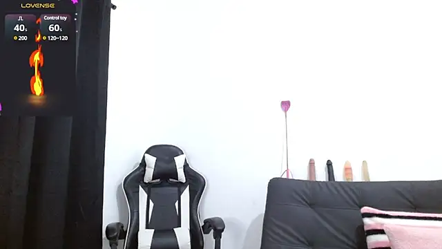 Snapshot of Kiara-Rider chatting on 03/15/25, 02:14 Kiara-Rider online show from 03/15/25, 02:14