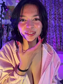 Kitty arts online show from 04/25/26, 01:19