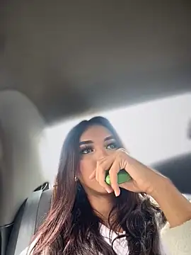 Nikol Rang   online show from 10/29/25, 06:42