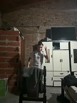 Alexaxelo online show from 04/21/26, 09:39