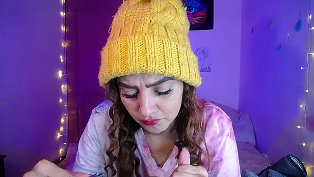 Lu perez online show from 12/22/25, 03:36