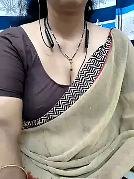 bhuvana555 online show from 02/05/25, 04:48