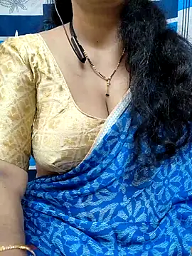 bhuvana555 online show from 02/17/25, 04:09