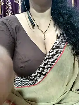 bhuvana555 online show from 02/28/25, 07:56